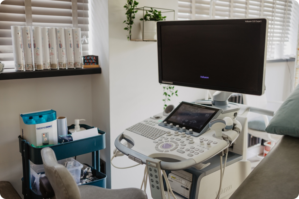 Ultimate Guide to Pregnancy Ultrasound Scans (Types & Timing)